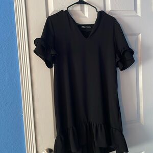 Zara Black Top Size Medium